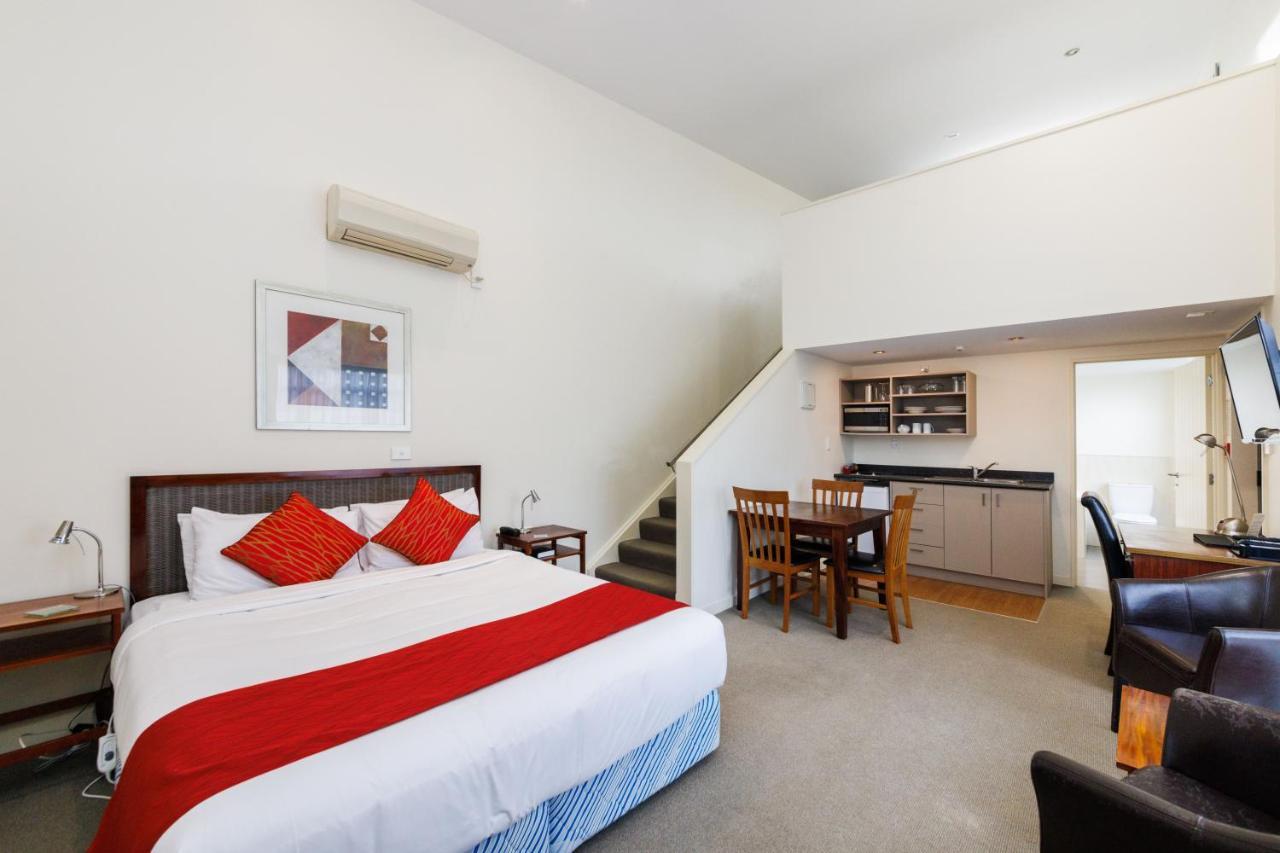 Fitzherbert Regency Motor Lodge Palmerston North Eksteriør billede