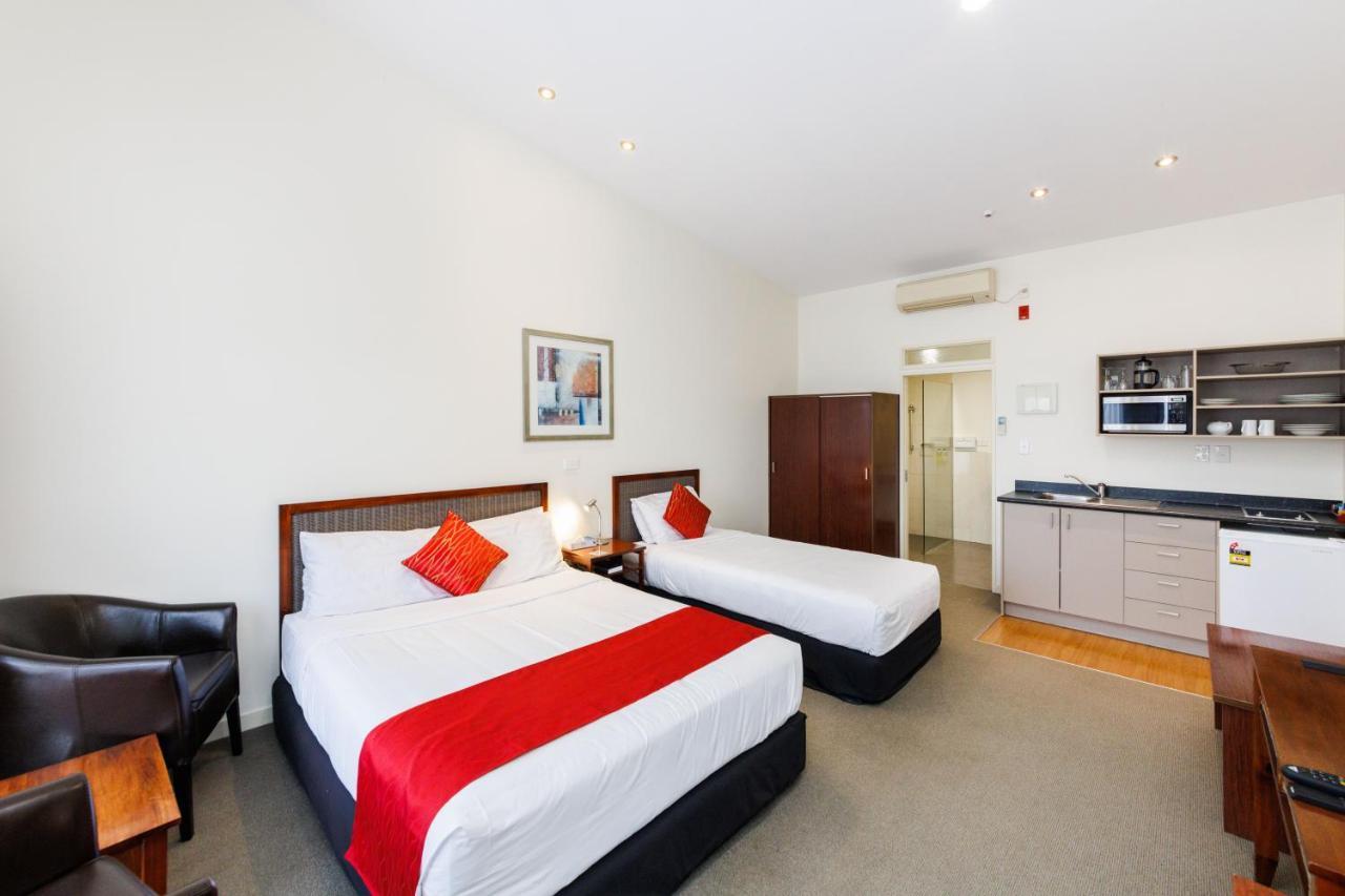 Fitzherbert Regency Motor Lodge Palmerston North Eksteriør billede