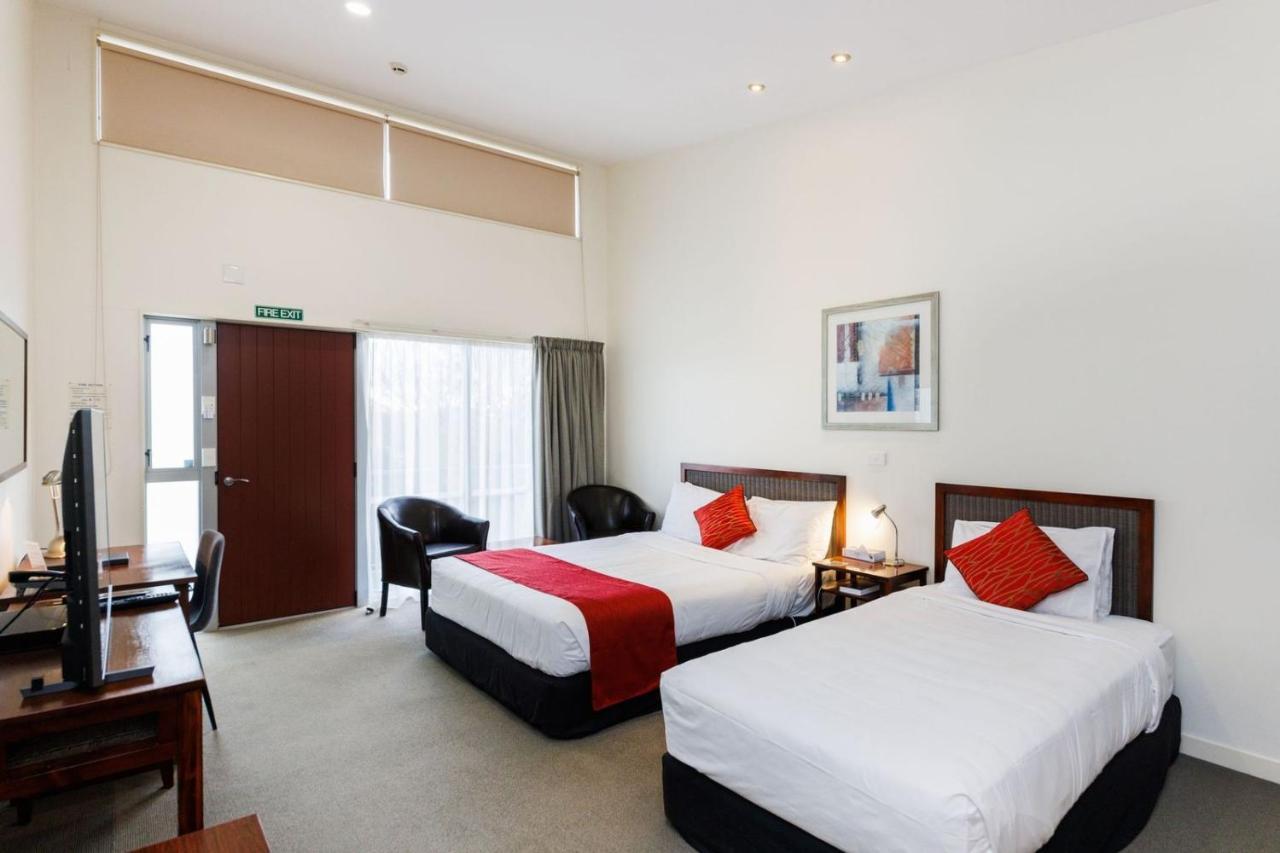 Fitzherbert Regency Motor Lodge Palmerston North Eksteriør billede